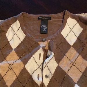 NY & Co Argyle Brown sweater size small